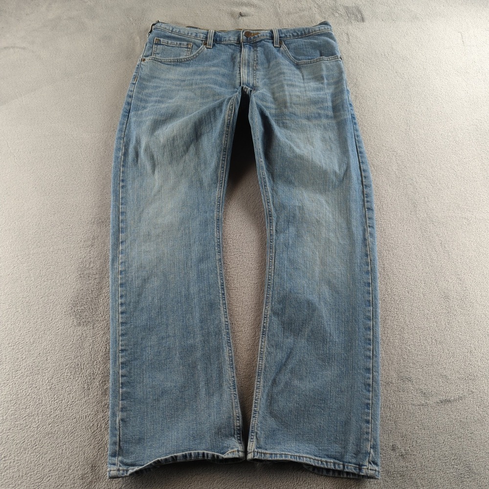 Signature Levis Jeans 34x31 Blue Light Wash Faded Regular‎ Bootcut Denim